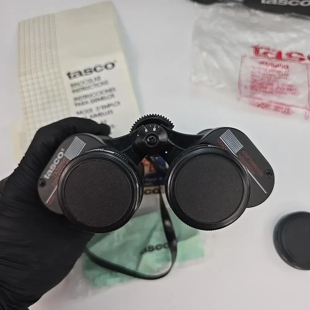 Tasco To The NFL 7 X 35mm Zip Focus 4000 Binoculars
